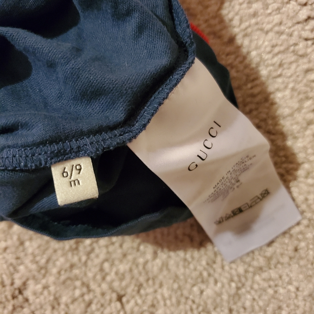 Authentic Baby Gucci blind for love shirt - Picture 5 of 5